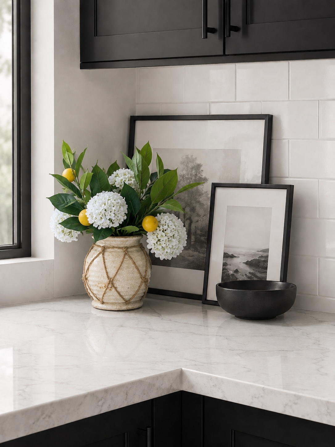 Lattice Rope Hydrangea Vase